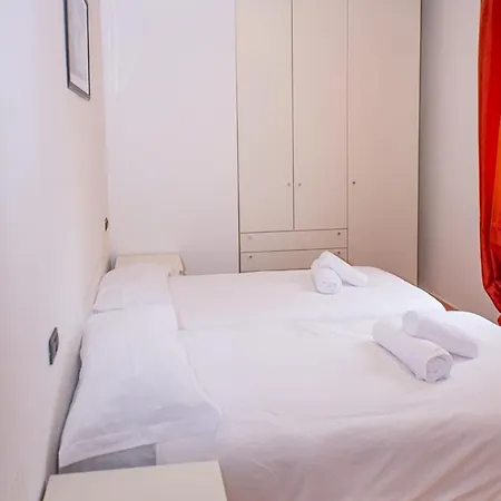 Apartment Casa Da Luna Parma